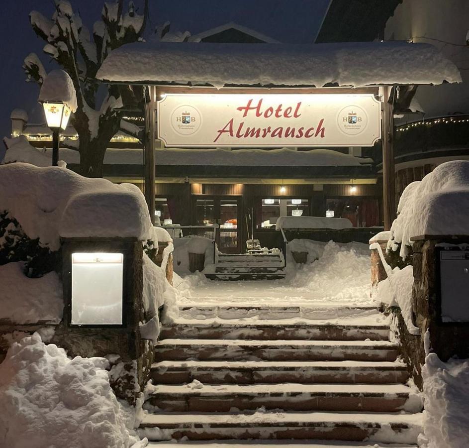 Hotel Almrausch 라이트임윙클 외부 사진